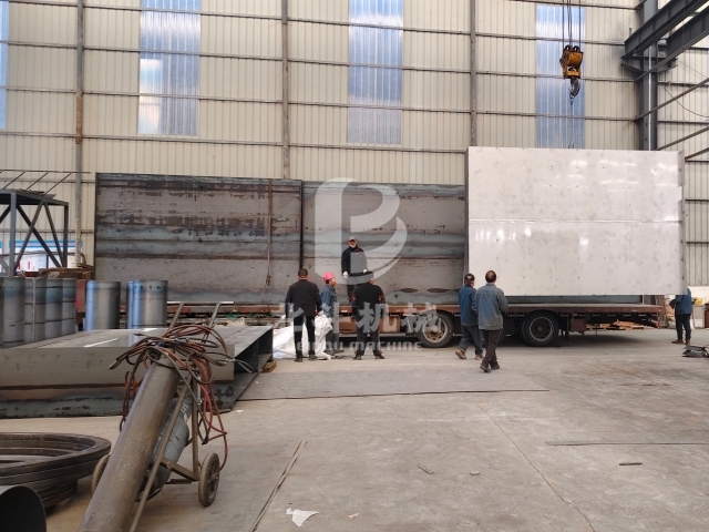 定制服務(wù)再落地!炭化生產(chǎn)線(xiàn)配件裝車(chē)